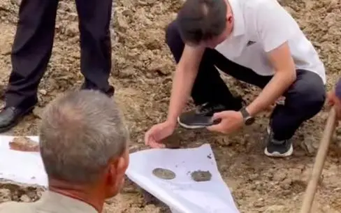 体育游戏app平台在安徽淮南寿县广岩街说念隔邻一处工地-kaiyun体育全站app入口登录